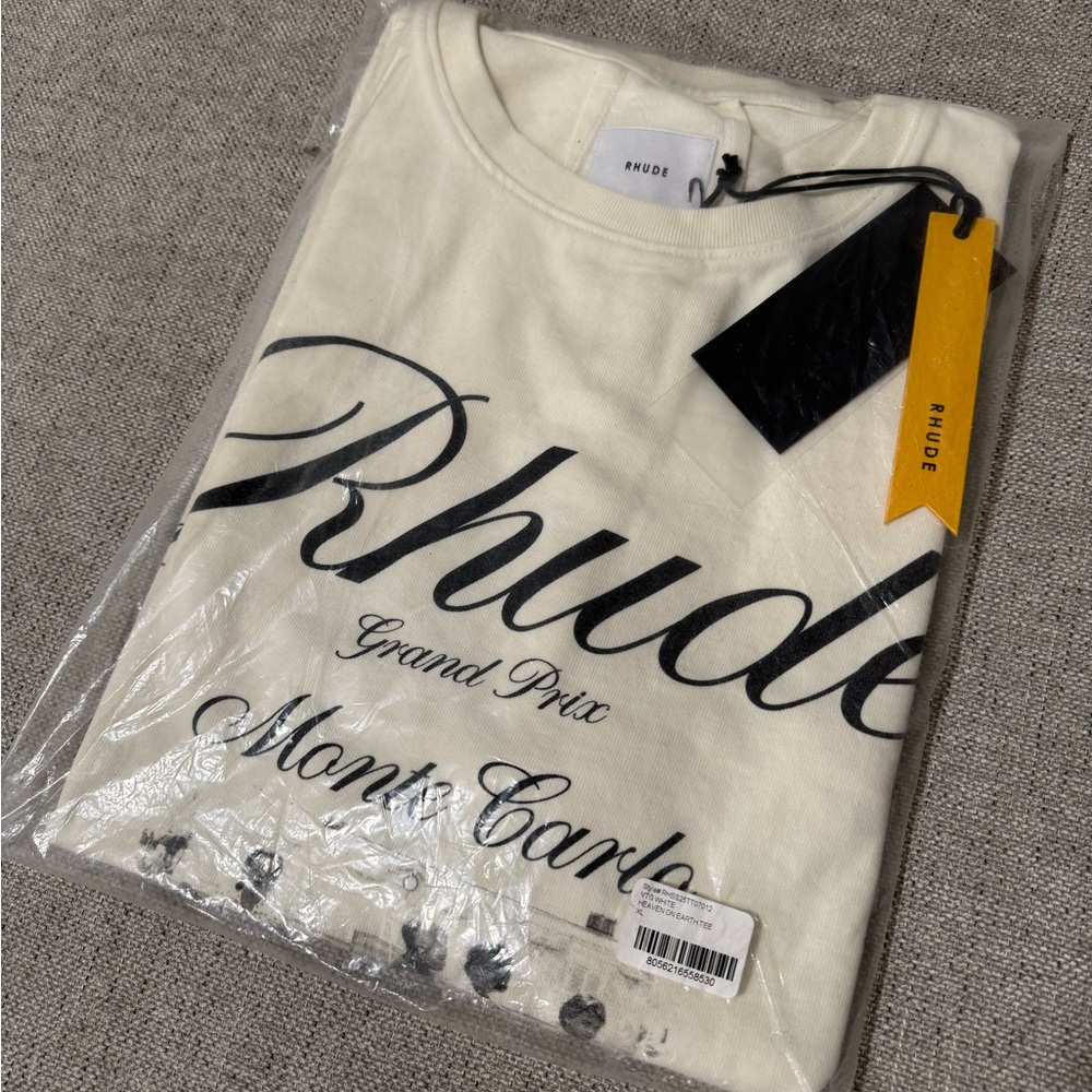 RHUDE Authentic Vintage White Heaven On Earth Tee Shirt - Size XL - New With Tag - Picture 2 of 2